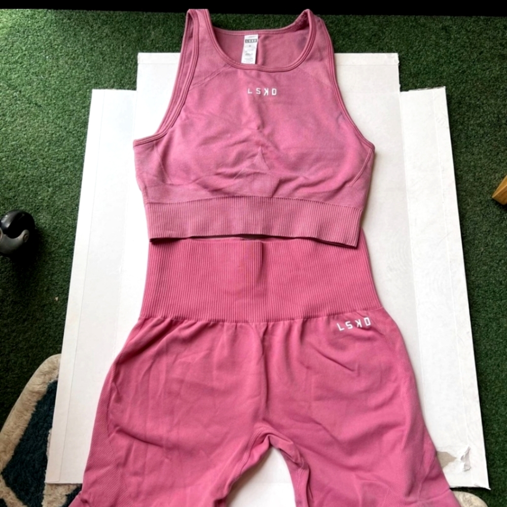 LSKD Size Sm Seamless Contour Bike Short Workout Gym Set